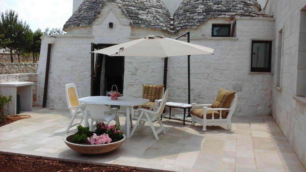 Trullo Sonia Nella Valle D'Itria Di Cisternino Exterior foto